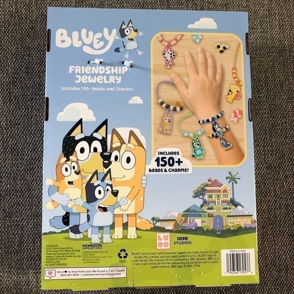 MOOSE Bluey Friendship Jewelry Set With Case - Picture 10 of 15